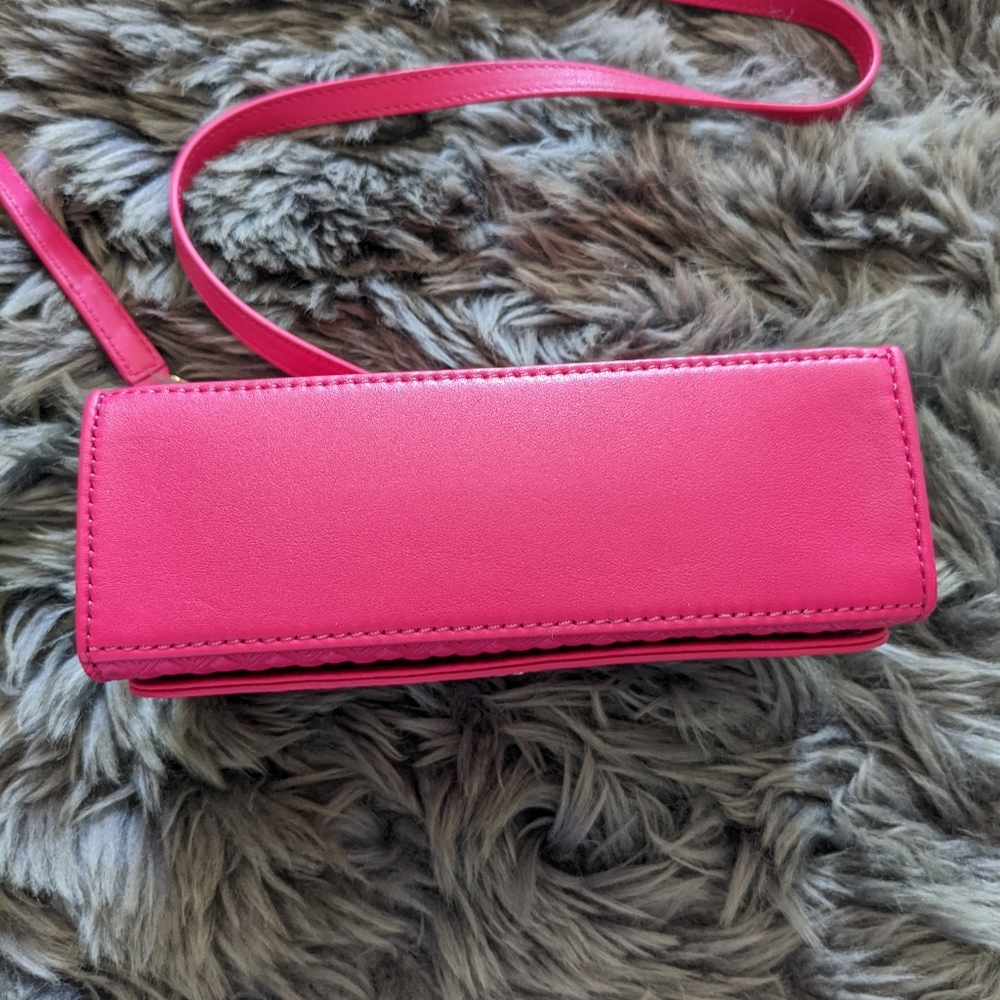 📦SOLD📦 Tory Burch Crossbody Bag. - Picture 11 of 16